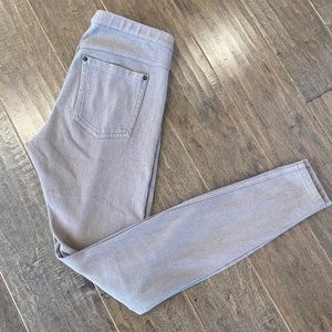 HUE taupe jeggings, size small